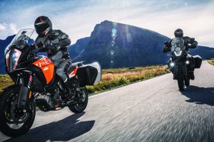 2 KTM 1290 en road trip